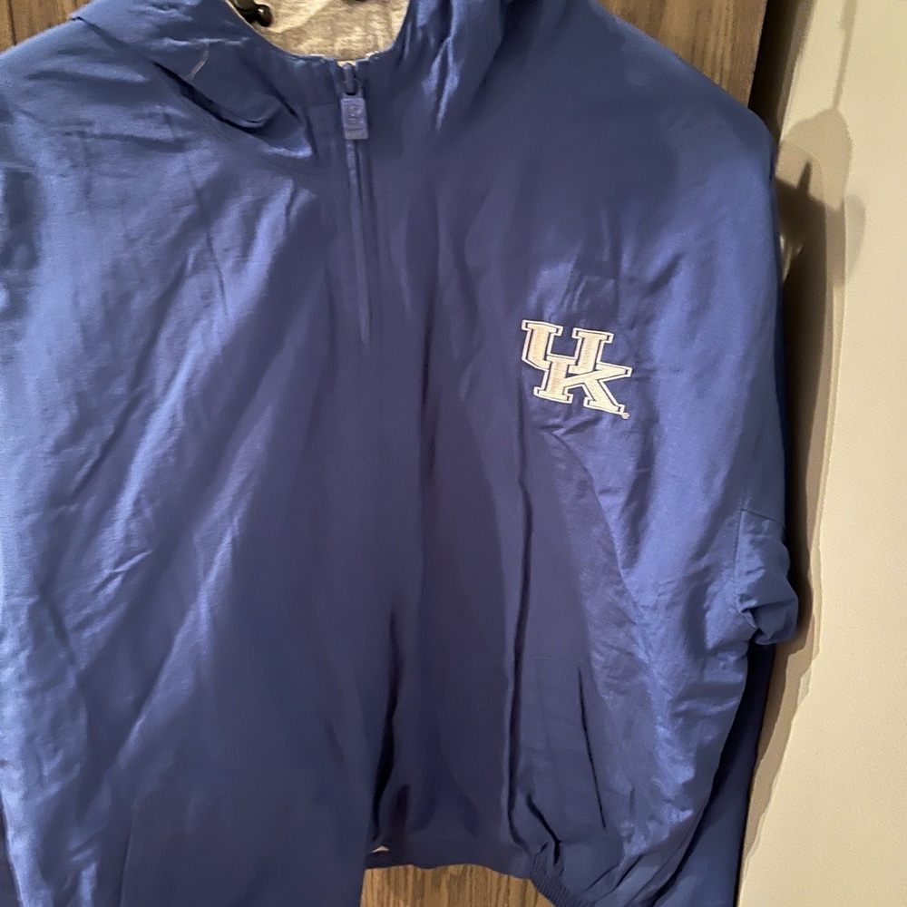Vintage university of Kentucky wind breaker